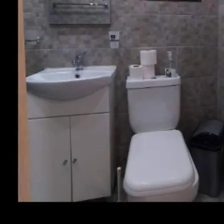2 Bedroom Heart Of